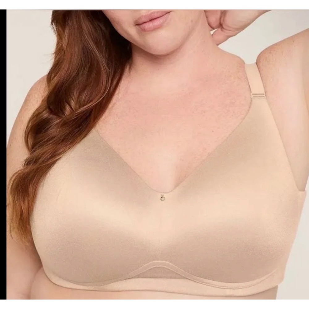Cacique Wireless Bra Women 50DD Beige Lightly‎ Lined Smoothing No-Wire Comfort